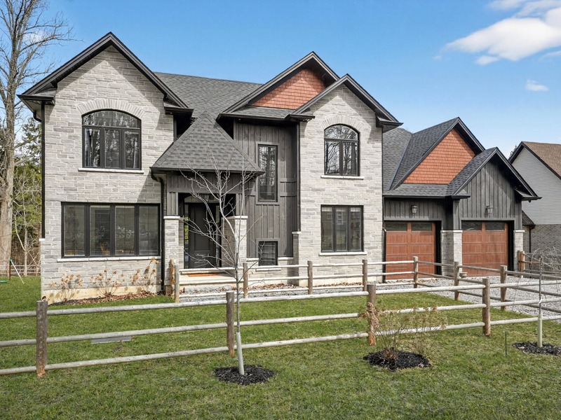 1095 Mineral Springs Road, Ancaster