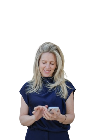 Rebecca Zak reviewing a client message on her phone